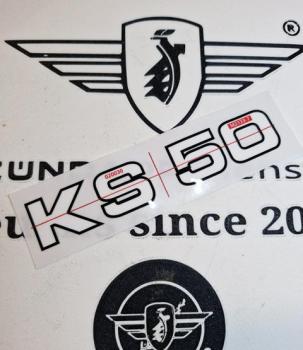 Zündapp Lackfilm Weiß/Schwarzer rand Seitendeckel " KS 50 " mit Fadenkreuz zum perfekten aufbringen ,Transfer 529-10.186